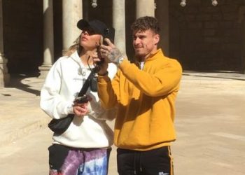 زيارة تعريفية لاثنين من أهم المدونين في المملكة المتحدة لمنطقة أهرامات الجيزة وسقارة وبعض معالم القاهرة التاريخية