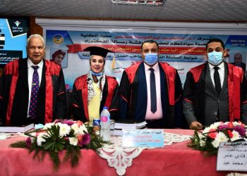 حصول أول عضوة بالإدارة القانونية بجامعة طنطا على الدكتوراه بمرتبة الشرف