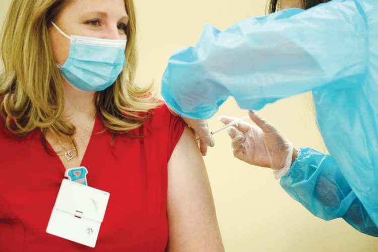 الأردن: اكتشاف 3 حالات لمصابين بفيروس كورونا المتحور 1 الأردن: اكتشاف 3 حالات لمصابين بفيروس كورونا المتحور