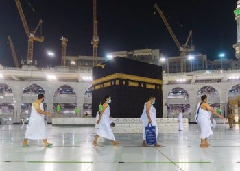 دراستان سعوديتان تحسبان متوسط وقت أداء العمرة في ظل كورونا