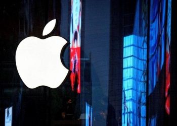 تقارير: ” أبل” تختبر متانة هاتفين قابلين للطي