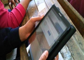 شكاوى بين طلاب أولي ثانوي من تعطل السيستم