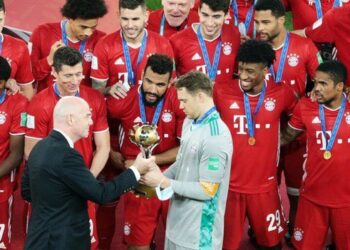 بايرن ميونخ يفوز على تيغريس ويتوج باللقب السادس خلال تسعة أشهر
