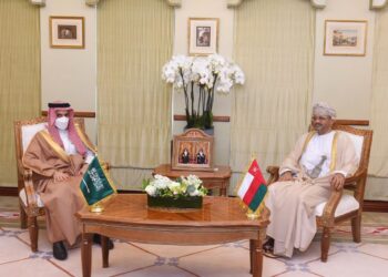 مشاورات عُمانية سعودية في مسقط لتعزيز العلاقات وبحث قضايا إقليمية ودولية