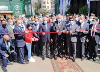 افتتاح معرض الزهور