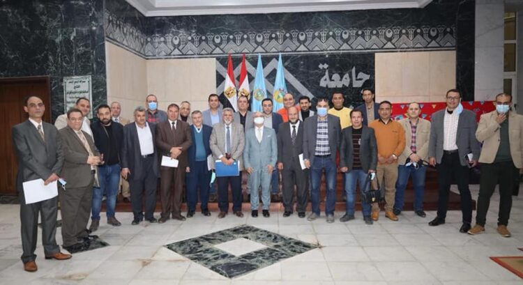 رئيس التحرير يكتب : إطلاله على لقاء رئيس جامعة طنطا والقضايا الساخنه .