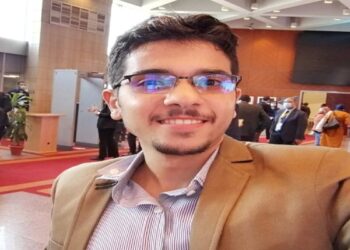 عمرو عبدربه يكتب حول التطوير الذاتي