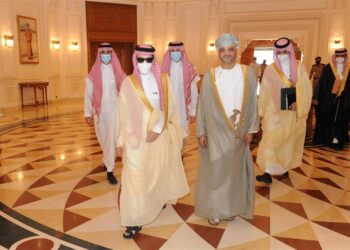 تنسيق عماني سعودي بشأن قضايا المنطقة ووزير الخارجية السعودي يزور سلطنة عُمان