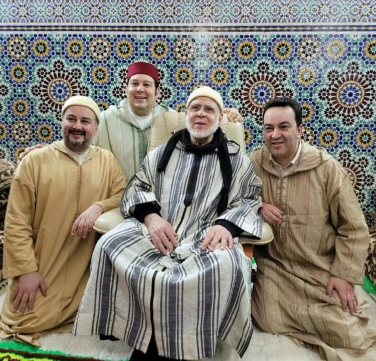 في زمن كورونا مشيخة القادرية البودشيشية تحتفل بعيد الفطر عن بعد