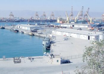 تنفيذاً لإستراتيجيتها الصناعية 2040 .. عُمان تدشن فرص استثمارية جديدة