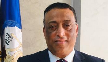 المصرى قائماً بتسيير أعمال العمادة بآداب طنطا