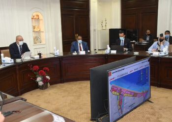 وزير الإسكان يتابع الموقف التنفيذى لمشروعات المرحلة العاجلة بمدينة رشيد الجديدة