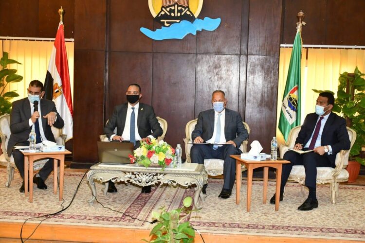 محافظ الفيوم : إطلاق أسماء 14 شهيداً من رجال القوات المسلحة والشرطة والجيش الأبيض على الشوارع والمدارس والميادين تقديراً لما قدموه من تضحيات 1 محافظ الفيوم : إطلاق أسماء 14 شهيداً من رجال القوات المسلحة والشرطة والجيش الأبيض على الشوارع والمدارس والميادين تقديراً لما قدموه من تضحيات