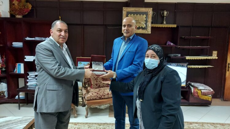 عبدالفتاح الصعيدى ألف مبروك . 1 عبدالفتاح الصعيدى ألف مبروك .