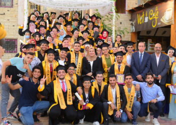 العلوم الصحية تعلن القَسَم المهني الأول للخريجين من الدقهلية