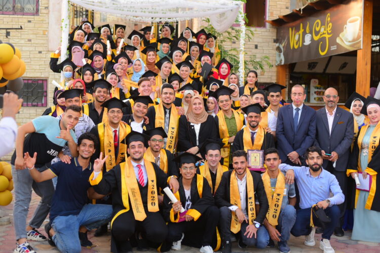 العلوم الصحية تعلن القَسَم المهني الأول للخريجين من الدقهلية 1 العلوم الصحية تعلن القَسَم المهني الأول للخريجين من الدقهلية