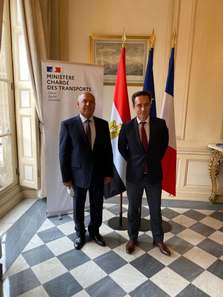 خلال زيارته لدولة فرنسا .. وزير النقل المصري يلتقي نظيره الفرنسي لتعزيز التعاون بين الجانبين في مجالات النقل المختلفة 1 خلال زيارته لدولة فرنسا .. وزير النقل المصري يلتقي نظيره الفرنسي لتعزيز التعاون بين الجانبين في مجالات النقل المختلفة