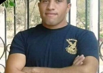 الشاذلى ينعي إبن بسيون الشهيد عبدالرؤوف منصور .