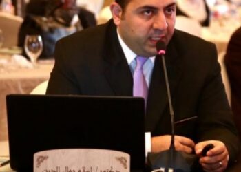 خبير اقتصادي: طرح شركة العاصمة الإدارية في البورصة فكرة خارج الصندوق لتمويل المشروعات القومية وتنشيط سوق المال