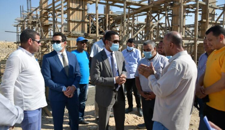 نائب محافظ الفيوم يتفقد مشروعات "حياة كريمة" بقرية الغرق باطسا    1 نائب محافظ الفيوم يتفقد مشروعات “حياة كريمة” بقرية الغرق باطسا