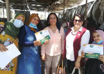 المجلس القومي للمرأة بالفيوم يشارك في قافلة جامعة الأزهر في مبادرة حياة كريمة