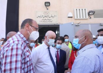 وزير النقل والسفير الأسباني بالقاهرة في جولة تفقدية بمحطتي الإسكندرية وسيدي جابر لمتابعة مشروع تطوير وتحديث نظم الإشارات والاتصالات بخط القاهره /الاسكندريه والذي تنفذه تاليس الإسبانية العالمية