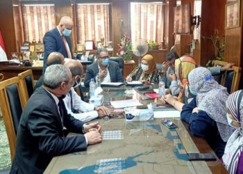 إستمراراً لجهود وخطة وزارة الكهرباء والطاقة المتجددة لتدعيم الشبكة المصرية للنقل وقعت صباح اليوم المهندسة صباح مشالى رئيس الشركة المصرية لنقل الكهرباء بتوقيع عقدين. 1 إستمراراً لجهود وخطة وزارة الكهرباء والطاقة المتجددة لتدعيم الشبكة المصرية للنقل وقعت صباح اليوم المهندسة صباح مشالى رئيس الشركة المصرية لنقل الكهرباء بتوقيع عقدين.