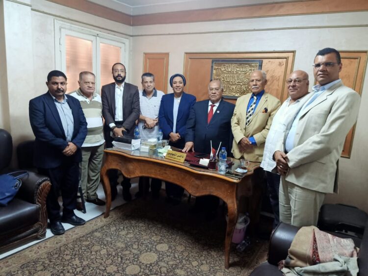 ناجى الشهابي رئيس حزب الجيل والمنسق العام للائتلاف الوطني للأحزاب السياسية المصرية يستقبل د محمد أبوالعلا رئيس الحزب الناصرى والوفد المصاحب له ويبحث معه وسائل وسبل دفع الحياة الحزبية للامام وكيفية التنسيق بين الحزبين .. 1 ناجى الشهابي رئيس حزب الجيل والمنسق العام للائتلاف الوطني للأحزاب السياسية المصرية يستقبل د محمد أبوالعلا رئيس الحزب الناصرى والوفد المصاحب له ويبحث معه وسائل وسبل دفع الحياة الحزبية للامام وكيفية التنسيق بين الحزبين ..