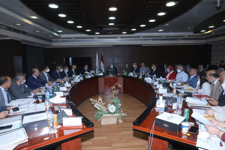 وزير النقل يترأس اجتماع الجمعية العامة العادية والغير عادية للشركة القابضة لمشروعات الطرق والكباري والنقل البري 1 وزير النقل يترأس اجتماع الجمعية العامة العادية والغير عادية للشركة القابضة لمشروعات الطرق والكباري والنقل البري