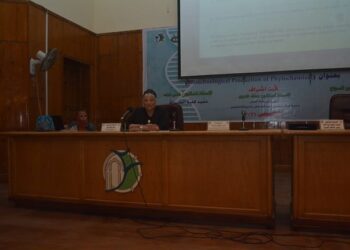 (التكنولوجيا الحيوية في التطبيقات الزراعية والصيدلانية) ورشة عمل بجامعة الفيوم