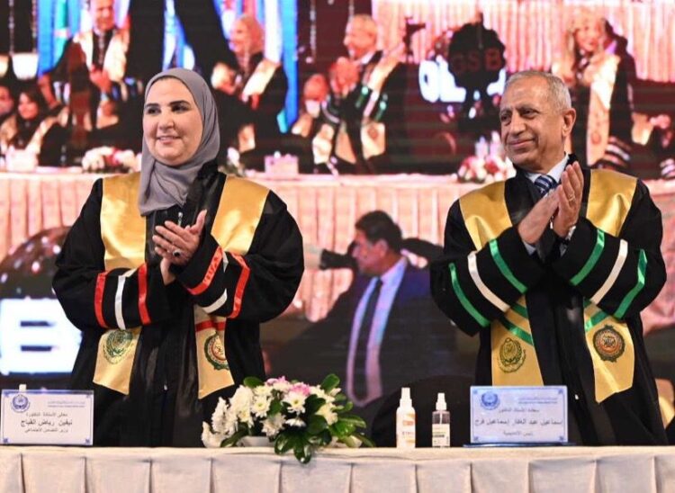 وزيرة التضامن الاجتماعي تشهد احتفالية تخرج دفعة جديدة من طلاب الأكاديمية العربية للعلوم والتكنولوجيا 1 وزيرة التضامن الاجتماعي تشهد احتفالية تخرج دفعة جديدة من طلاب الأكاديمية العربية للعلوم والتكنولوجيا