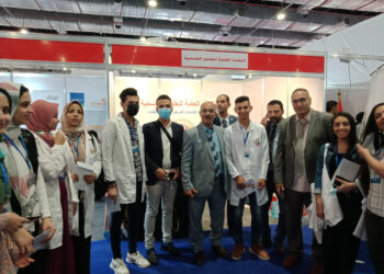 المئات من “العلوم الصحية” يطلعون على أحدث التقنيات في مؤتمر “إيجي هيلث”