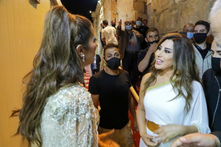 زين عوض تحلق بجمهور مهرجان جرش نحو الفرح 1 زين عوض تحلق بجمهور مهرجان جرش نحو الفرح