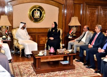 وزيرة التجارة والصناعة تبحث مع وزير الاقتصاد الإماراتي سبل تعزيز التعاون الاقتصادى المشترك بين البلدين خلال المرحلة المقبلة