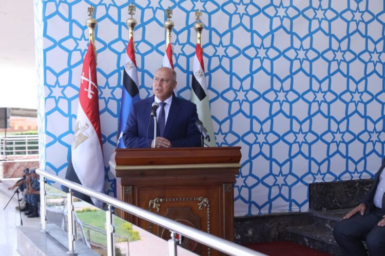 وزير النقل يشهد حفل تخرج أول دفعة من فنيي السكة الحديد من معهد ضباط الصف المعلمين بإجمالي (1000) فني تخصصات مختلفة 1 وزير النقل يشهد حفل تخرج أول دفعة من فنيي السكة الحديد من معهد ضباط الصف المعلمين بإجمالي (1000) فني تخصصات مختلفة