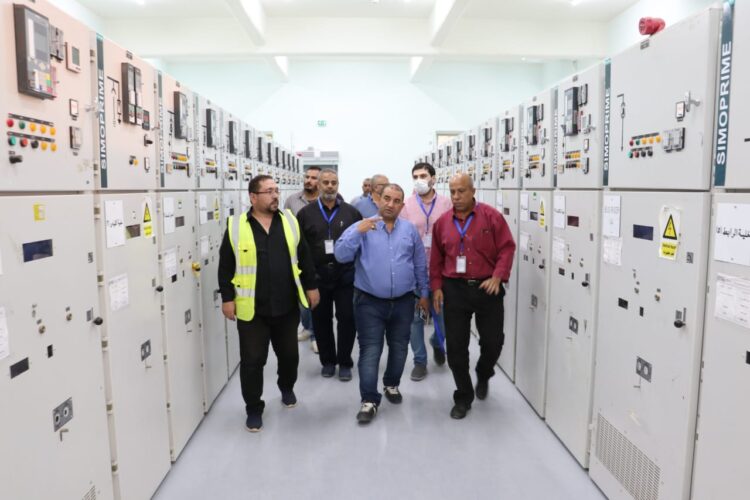 رئيس جهاز مدينة السادات يتفقد محطة كهرباء المنطقة الصناعية الثامنة لخدمة 1076 مصنعا 1 رئيس جهاز مدينة السادات يتفقد محطة كهرباء المنطقة الصناعية الثامنة لخدمة 1076 مصنعا