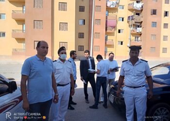 رئيس”صندوق الإسكان الاجتماعي”: تحرير ٣٦ محضرًا بحملة ضبطية قضائية جديدة على وحدات الإسكان الاجتماعي المخالفة ببرج العرب الجديدة