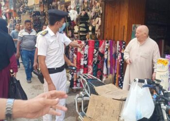 من بينها 9 ضد الباعة الجائلين…مرافق الأقصر تحرر عدة محاضر تعرف عليها