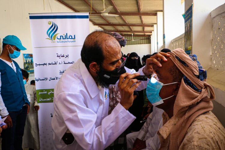 تدشين المخيم الطبي المجاني لإزالة المياه البيضاء بمحافظة المهرة/عدن