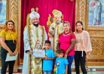 لرسم البسمة على وجوههم…كنيسة مارمينا بالمعمارية تنظم حفل تخرج لطلاب مدرسه جرحس للشمامسة