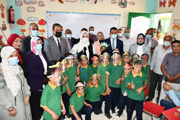 وزيرة التضامن الاجتماعي في زيارة ميدانية لمحافظة الفيوم 1 وزيرة التضامن الاجتماعي في زيارة ميدانية لمحافظة الفيوم