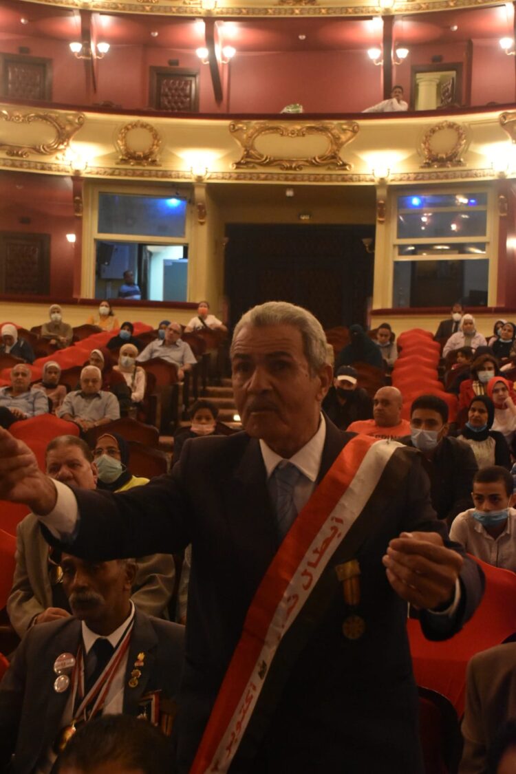 أبطال أكتوبر يرون حكايات النصر ب"نادي سينما أوبرا الأسكندرية" 1 أبطال أكتوبر يرون حكايات النصر ب”نادي سينما أوبرا الأسكندرية”