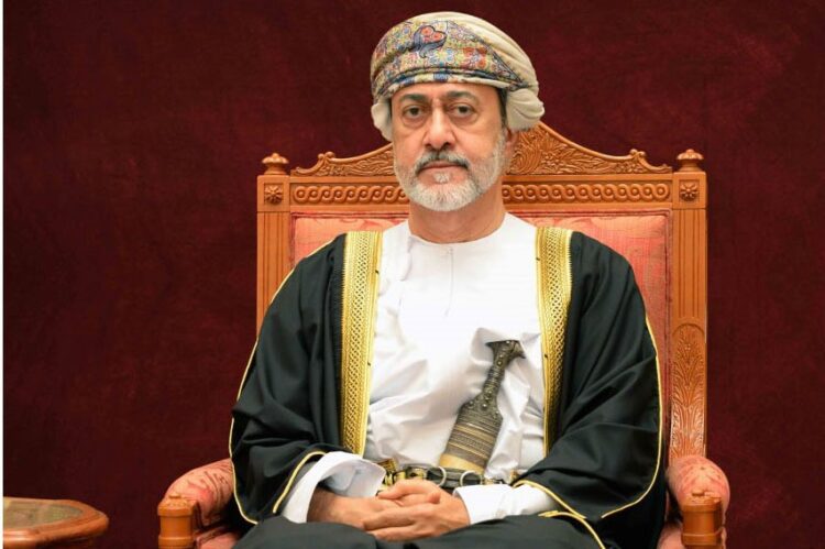 المجتمع العُماني يرسم صورة من التلاحم والتراحم الانساني لمواجهة تبعات إعصار شاهين