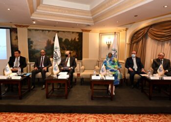 ‫ نائب وزير الإسكان للبنية الأساسية يُشارك في فعاليات الندوة الحوارية عن ملف الأمن