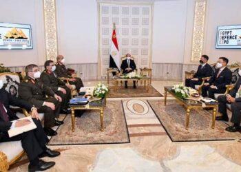 الرئيس السيسي يستقبل الرئيس التنفيذي لشركة هانوا الكورية الجنوبية للصناعات العسكرية والدفاعية
