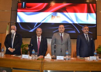 رئيس جامعة الإسكندرية يشهد افتتاح المؤتمر ال 25 لجمعية الإسكندرية للصد