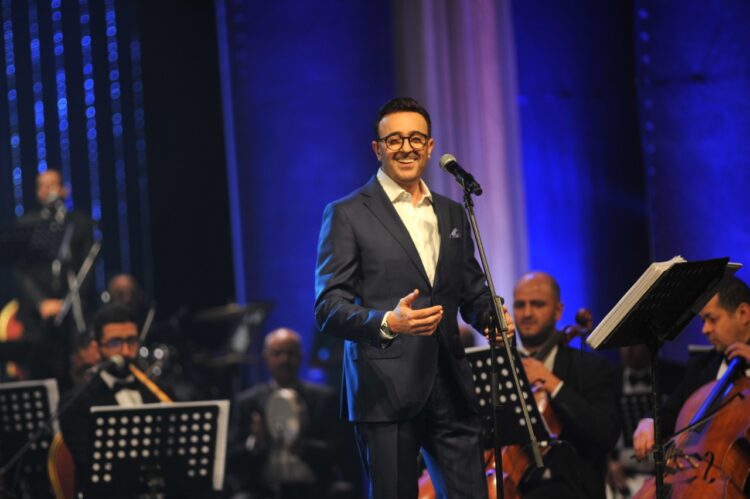 صابر الرباعي لجمهور مهرجان الموسيقي العربية بالاسكندرية : "جمهور الإسكندرية" ذواق من الدرجة الأولي وحفلات "دار الأوبرا المصرية" إضافة إلي تاريخي 1 صابر الرباعي لجمهور مهرجان الموسيقي العربية بالاسكندرية : “جمهور الإسكندرية” ذواق من الدرجة الأولي وحفلات “دار الأوبرا المصرية” إضافة إلي تاريخي