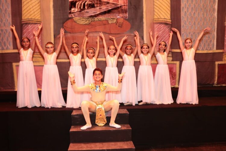 قيثاره والروتاري يطلقان حفل البالية بمشاركة 200 عارض لتفعيل التعاون 1 قيثاره والروتاري يطلقان حفل البالية بمشاركة 200 عارض لتفعيل التعاون 