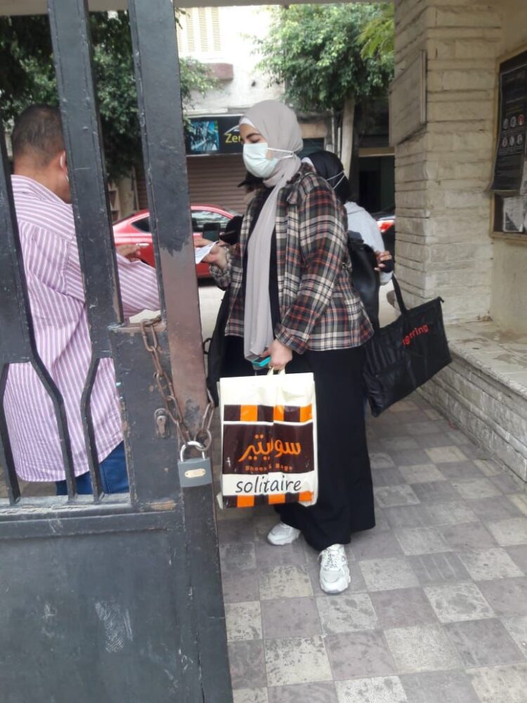 جامعة الإسكندرية تبدأ تطبيق قرار عدم دخول منتسبى الجامعة غير المتلقين للقاح كورونا للحرم الجامعي أو مقار عملهم 1 جامعة الإسكندرية تبدأ تطبيق قرار عدم دخول منتسبى الجامعة غير المتلقين للقاح كورونا للحرم الجامعي أو مقار عملهم