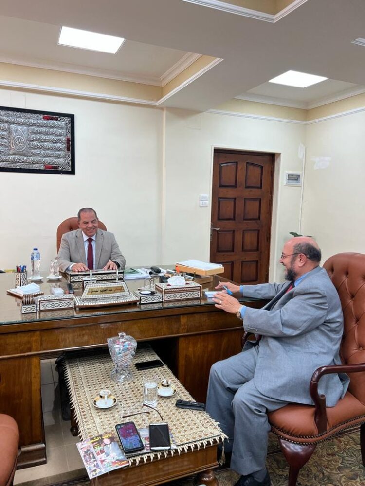 حوار لرئيس التحرير يتسم بالصراحه يكشف عن عالمية صناعة الأسمده فى مصر ، حيث الشركه الماليه بكفرالزيات .